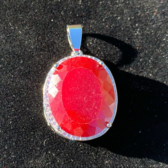 🔥🔥NEW GENUINE RUBY PENDANT🔥🔥 - Picture 1 of 4
